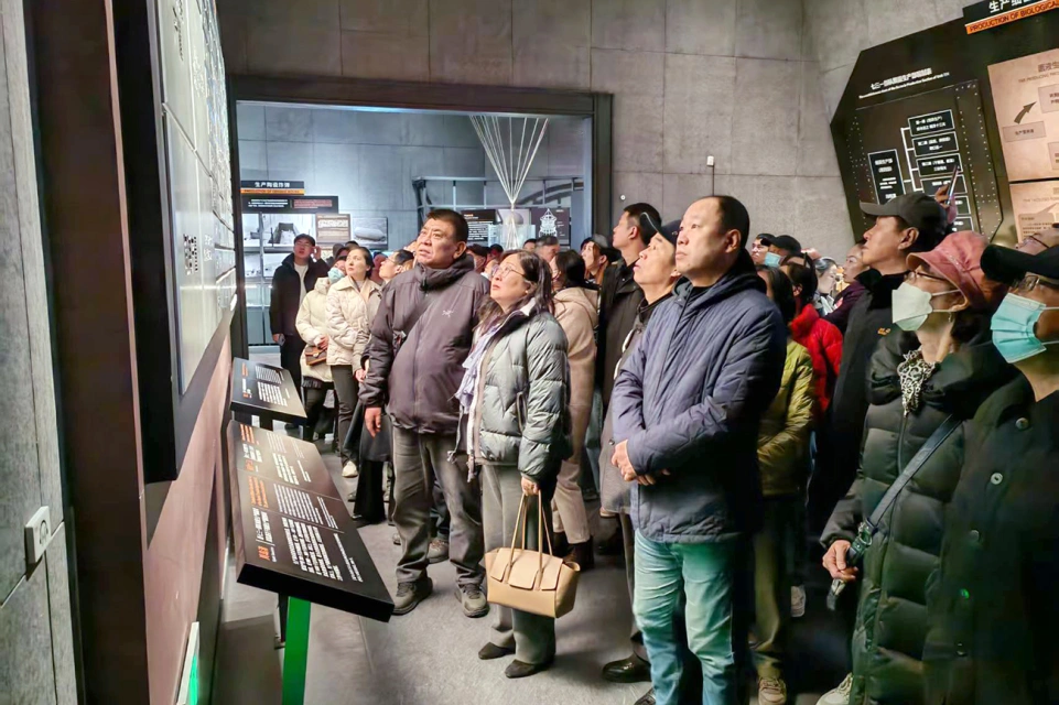 缅怀先烈志 清明祭英魂&mdash;&mdash;尊龙凯时集团所属各企业党组织开展清明节主题系列活动